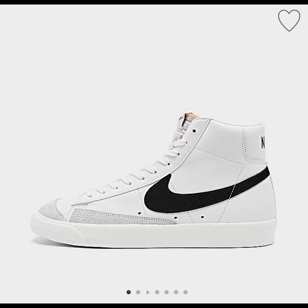White Nike Blazer